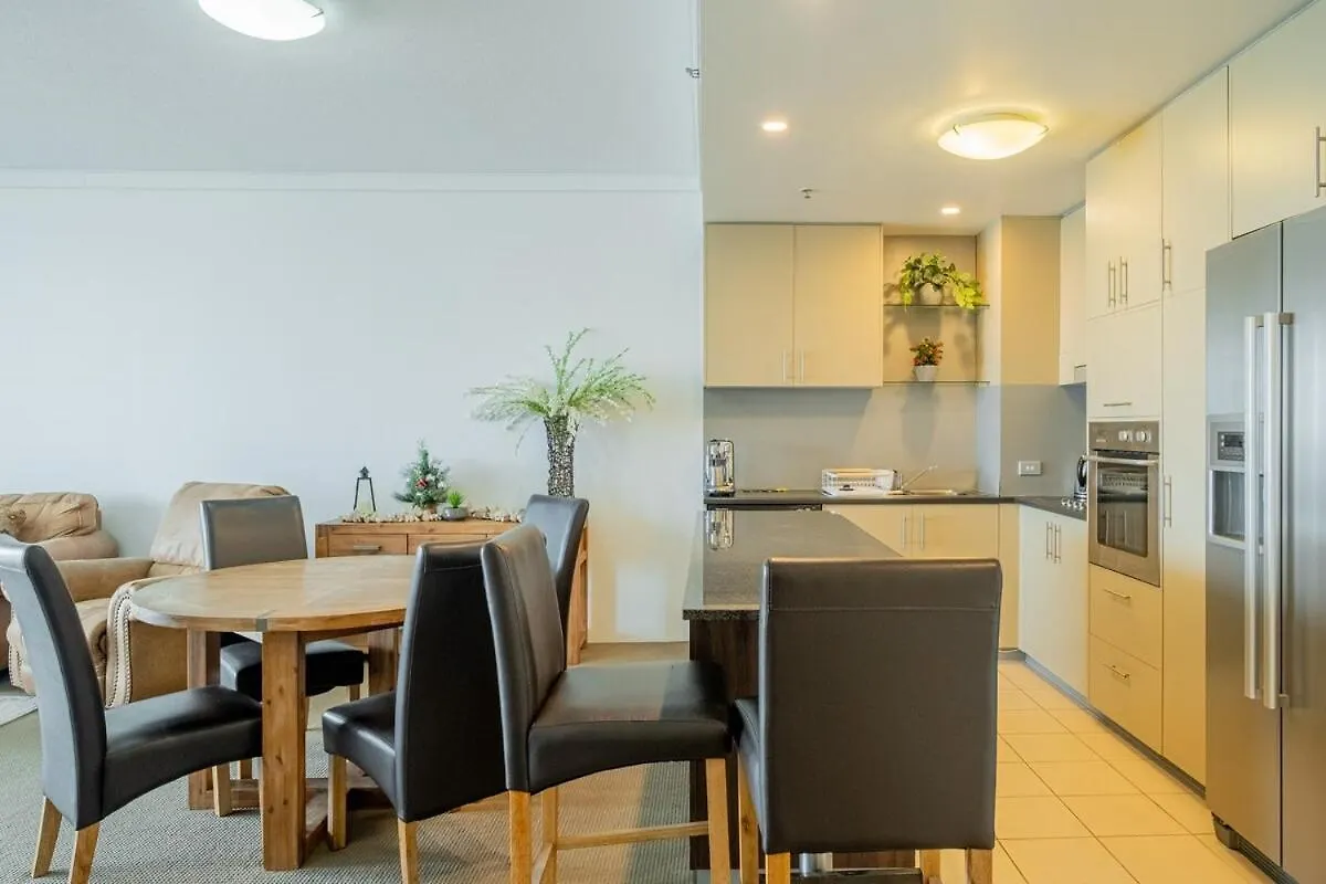 Apartment Waterfront Grand Hotel Retreat- Sauna & Gym Gold Coast