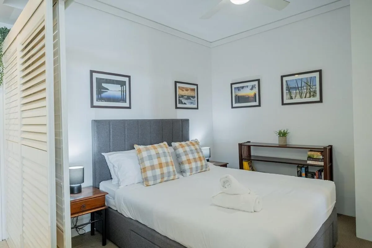Apartment Waterfront Grand Hotel Retreat- Sauna & Gym Gold Coast